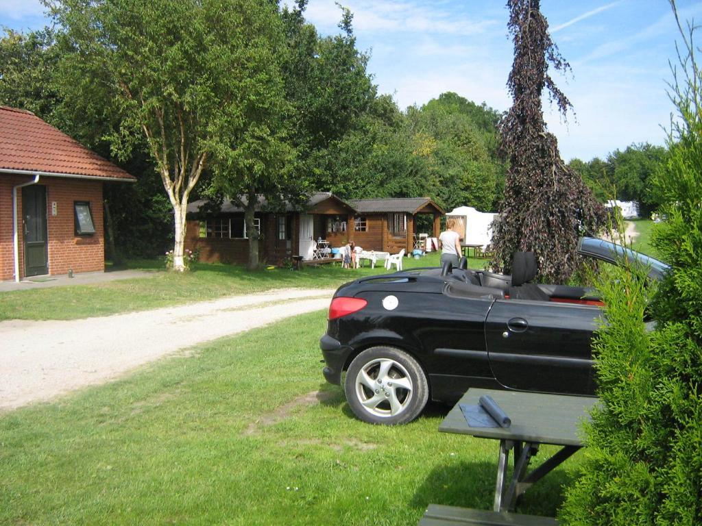 Hjemstavnsgardens Camping & Cottages Glamsbjerg Экстерьер фото