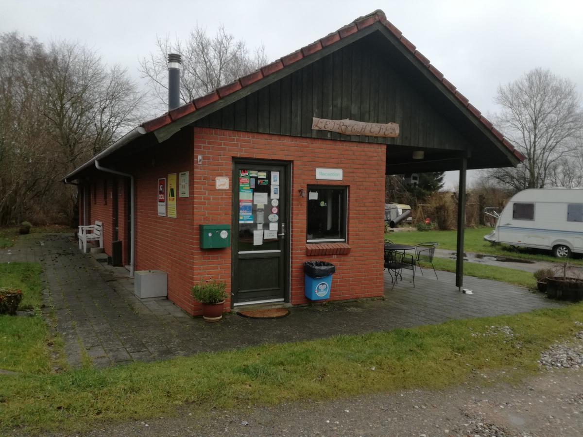 Hjemstavnsgardens Camping & Cottages Glamsbjerg Экстерьер фото