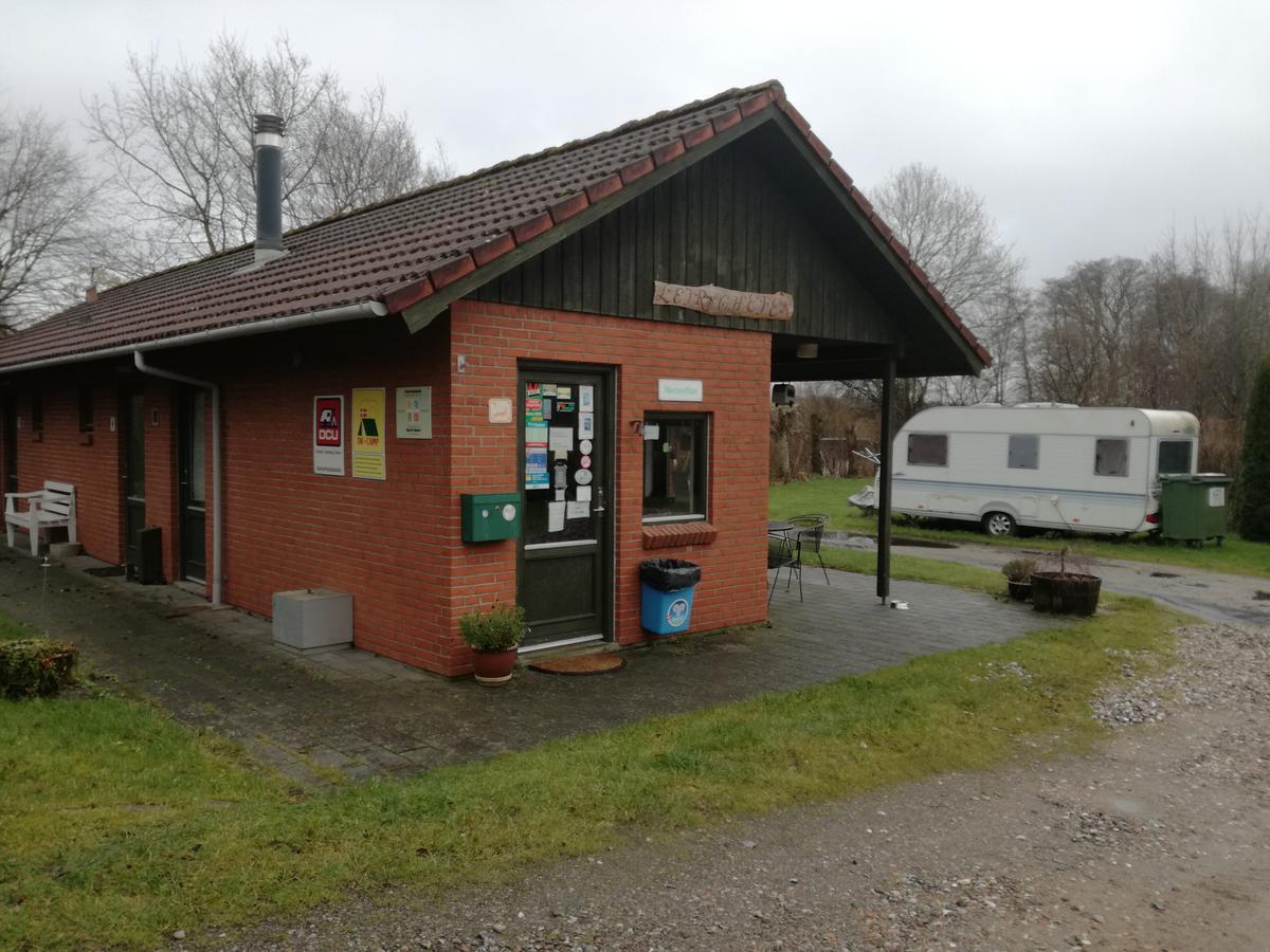 Hjemstavnsgardens Camping & Cottages Glamsbjerg Экстерьер фото